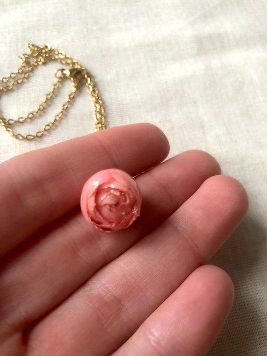 Small rosebud necklace
