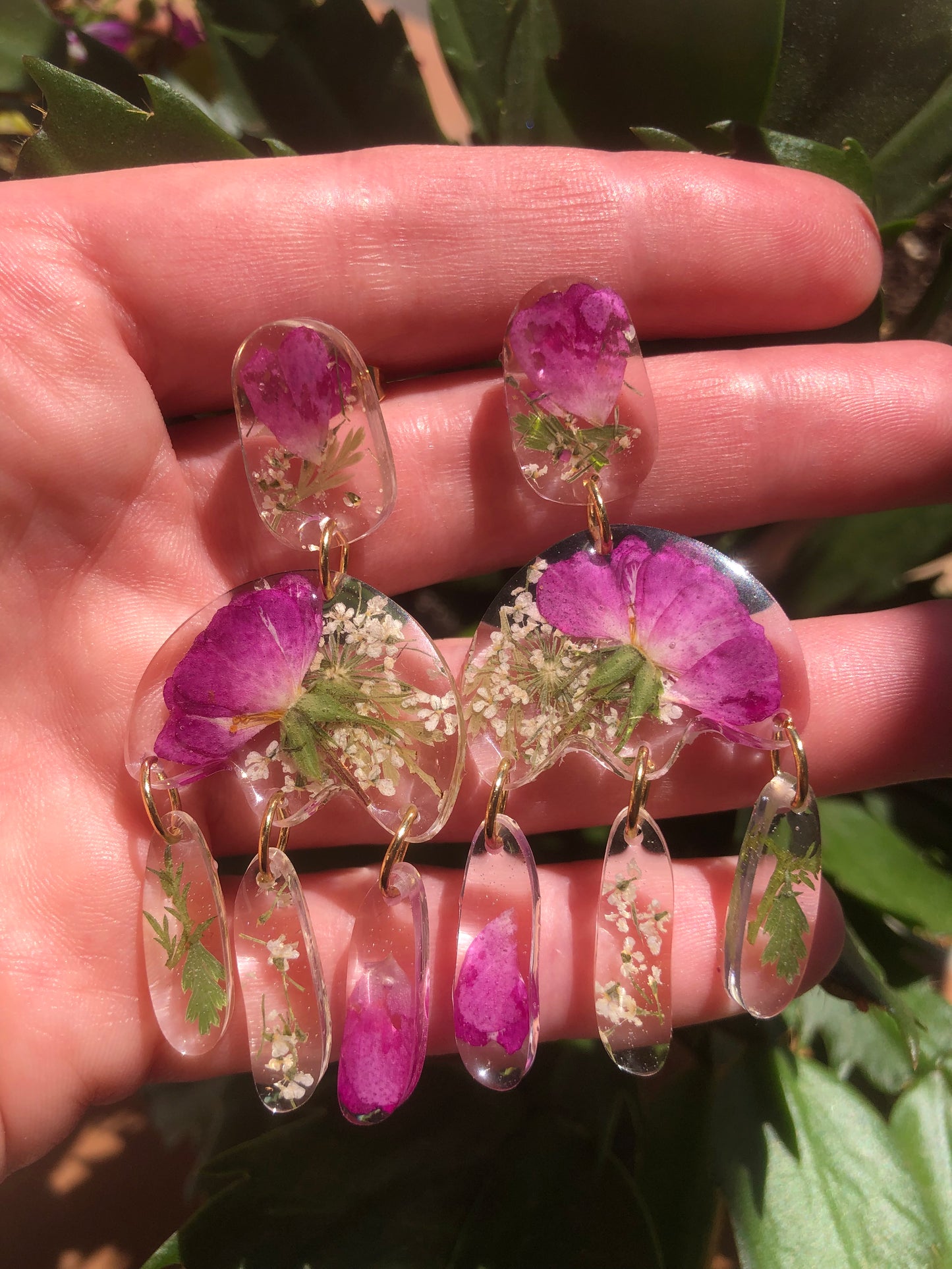 Boucles d'oreilles faites avec de vraies fleurs